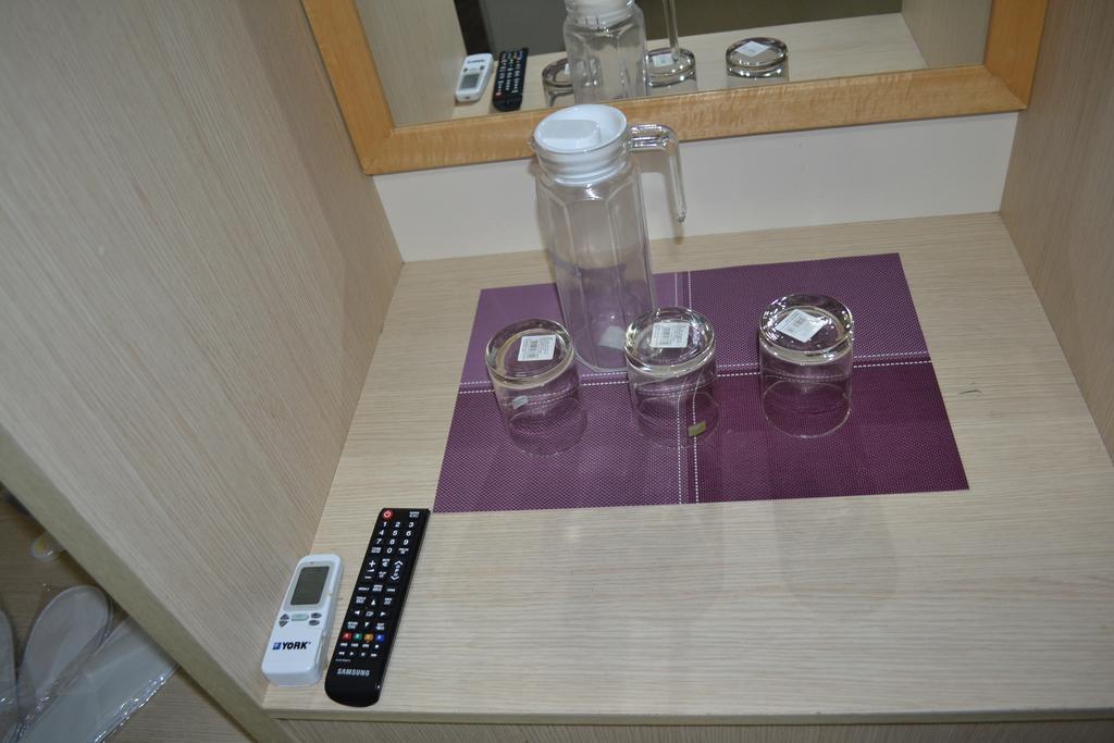 Lavender Hotel Teluk Intan Δωμάτιο φωτογραφία